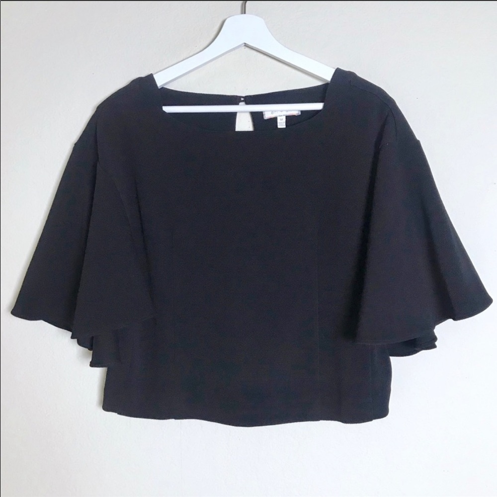 ERI + ALI Cropped Black Butterfly Sleeve Blouse